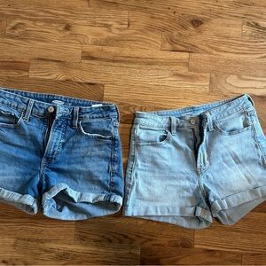 Old Navy Women's Light and Medium Blue Jean Shorts